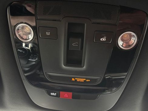 Used 2025 Kia Sportage SX FWD image 25
