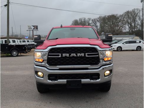 Used 2024 RAM 2500 Big Horn w/ Bed Utility Group image 8
