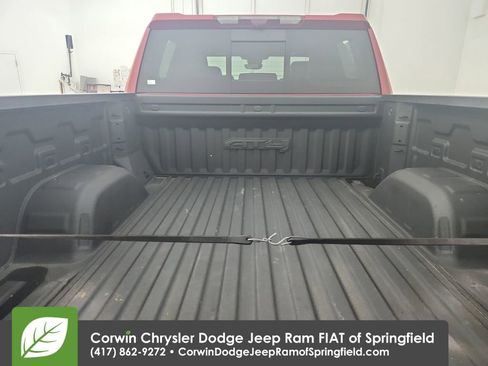 Used 2024 GMC Sierra 1500 AT4 w/ Technology Package image 31