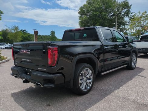 Used 2025 GMC Sierra 1500 Denali AWD/4WD image 6