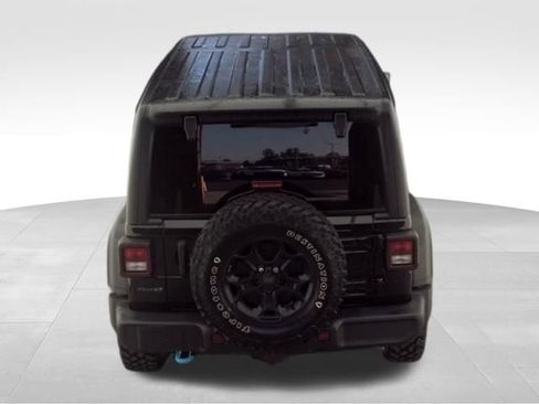 Used 2023 Jeep Wrangler Unlimited w/ Dual Top Group AWD/4WD image 6