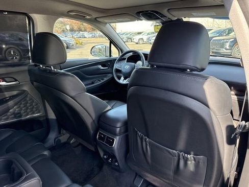 Used 2023 Hyundai Santa Fe Limited image 26