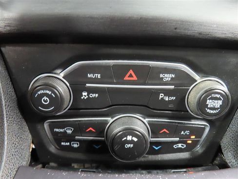 Used 2020 Dodge Charger Police w/ Integrated Display Package RWD image 23