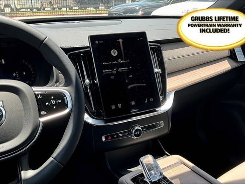 New 2026 Volvo XC90 B5 Core w/ Protection Package Premier image 18