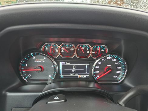 Used 2015 Chevrolet Silverado 2500 LTZ AWD/4WD image 18
