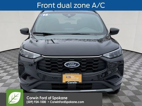 Certified 2025 Ford Escape ST-Line image 8