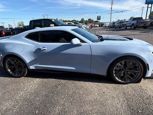 Used 2023 Chevrolet Camaro ZL1 RWD image 7