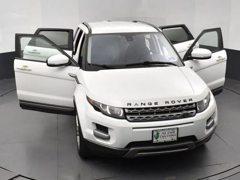 Used 2013 Land Rover Range Rover Evoque Pure AWD/4WD image 10
