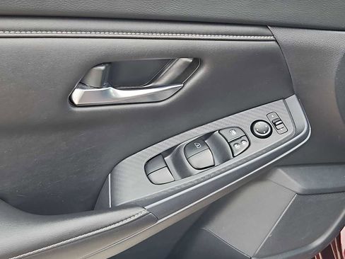Used 2024 Nissan Sentra SV w/ All-Weather Package FWD image 21