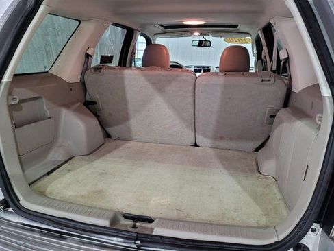 Used 2010 Mercury Mariner Premier image 43