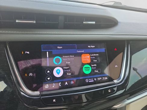 Used 2025 Cadillac XT6 Premium Luxury AWD/4WD image 37