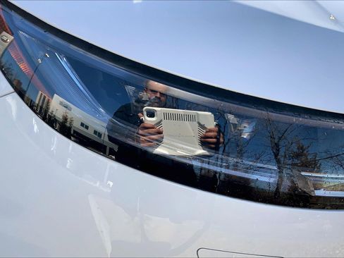 New 2025 Land Rover Range Rover Sport image 13