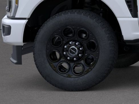 New 2026 Ford F250 Lariat w/ Black Appearance Package AWD/4WD image 19