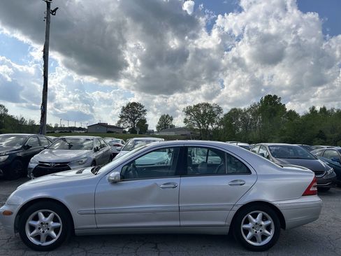 Used 2003 Mercedes-Benz C 240 Sedan image 16