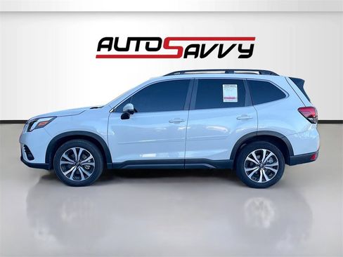Used 2024 Subaru Forester Limited image 4