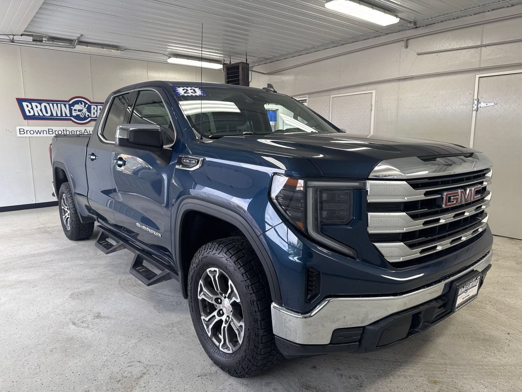 Used 2023 GMC Sierra 1500 SLE AWD/4WD image 7