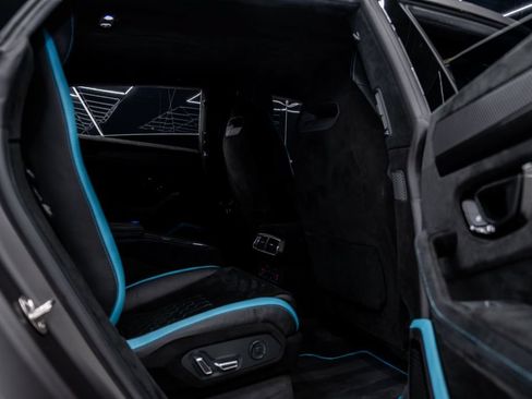 Used 2023 Lamborghini Urus Performante AWD/4WD image 49