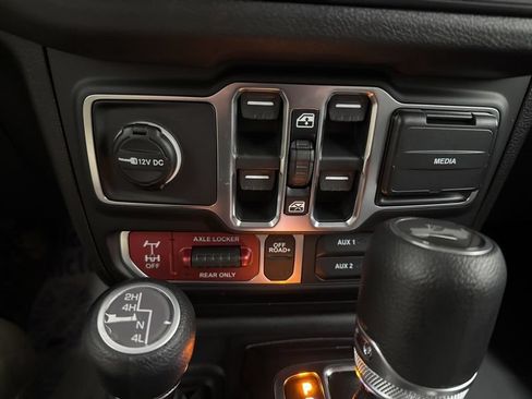New 2026 Jeep Wrangler Unlimited Sport AWD/4WD image 29