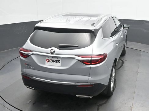 Used 2021 Buick Enclave Premium w/ Sun and Sites Package AWD/4WD image 27