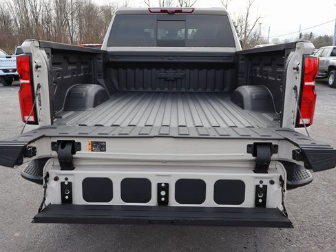 New 2026 Chevrolet Silverado 2500 ZR2 w/ LPO, Dark Essentials Package image 28