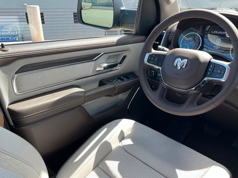 New 2026 RAM 1500 Laramie AWD/4WD image 11