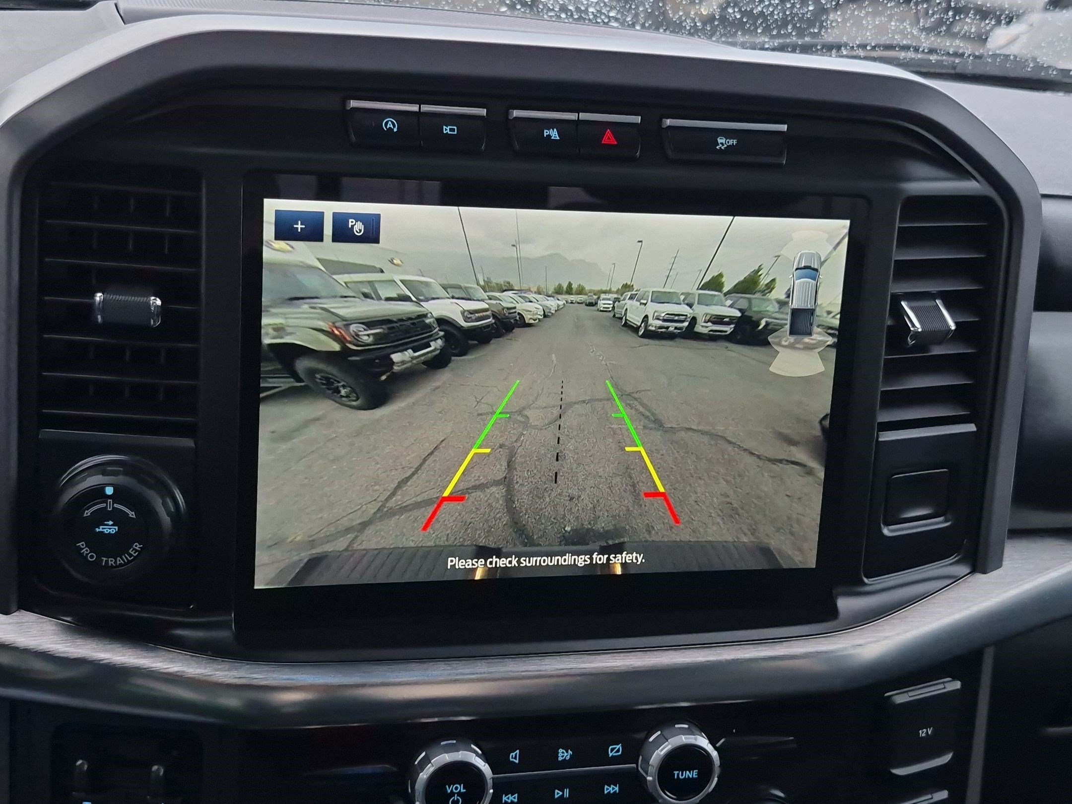 Used 2023 Ford F150 Lariat w/ Equipment Group 502A High AWD/4WD image 28