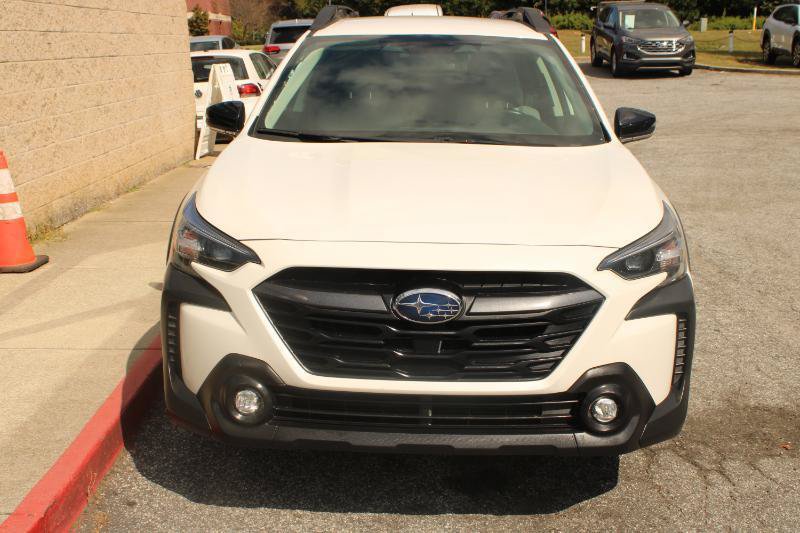 Used 2024 Subaru Outback Premium AWD/4WD image 2