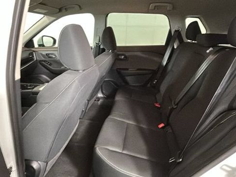 Used 2023 Nissan Rogue S AWD/4WD image 26