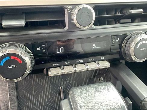Certified 2024 Toyota Tacoma TRD Sport AWD/4WD image 19