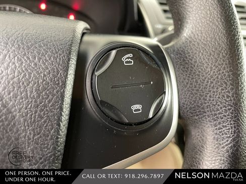 Used 2012 Toyota Camry LE image 24