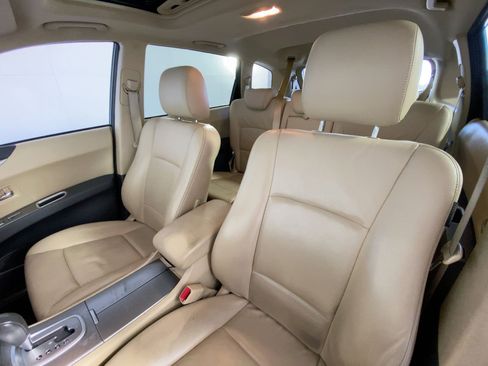 Used 2011 Subaru Tribeca Limited w/ PWR Moonroof & Navigation Pkg image 23