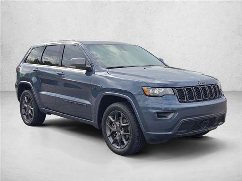 Used 2021 Jeep Grand Cherokee Limited w/ Quick Order Package 28K 80th AWD/4WD image 3