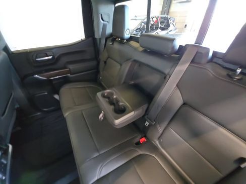 Used 2021 GMC Sierra 1500 SLT w/ SLT Premium Plus Package AWD/4WD image 35