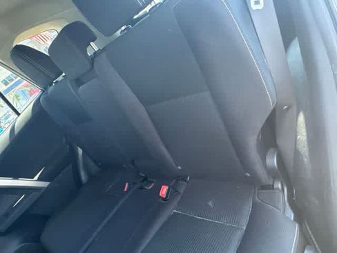 Used 2014 Toyota RAV4 XLE AWD/4WD image 32