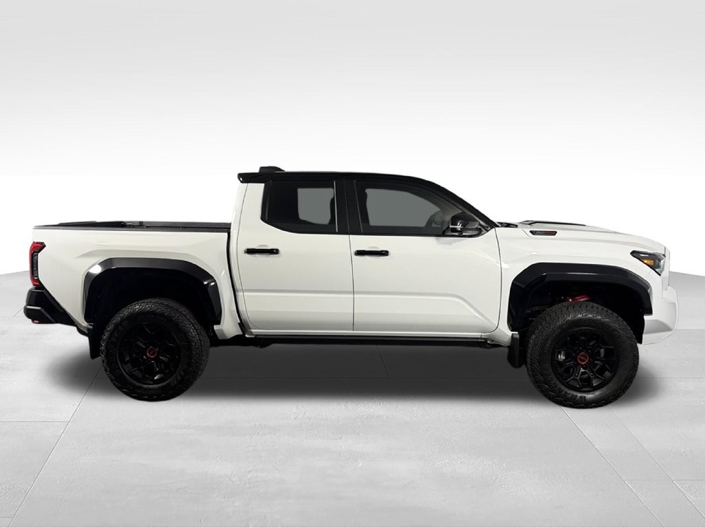Used 2025 Toyota Tacoma TRD Pro w/ Tow Tech Package AWD/4WD image 9