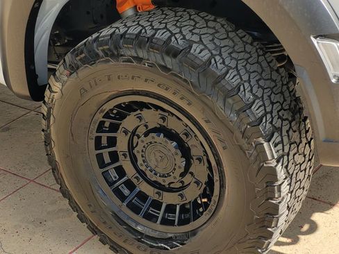 Used 2023 Ford F150 Raptor image 7