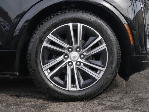 Used 2024 Cadillac Lyriq Luxury image 12