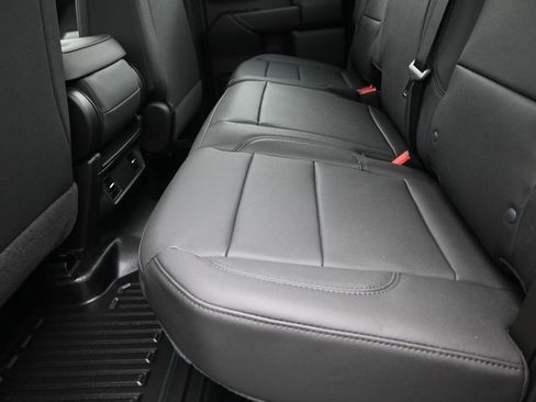 New 2026 Chevrolet Silverado 1500 W/T image 16