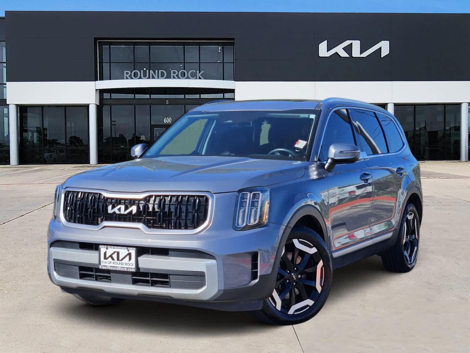 Certified 2024 Kia Telluride EX w/ EX Captain's Chair Package AWD/4WD image 1