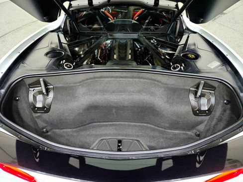 Used 2025 Chevrolet Corvette 3LT w/ Z51 Performance Package image 28