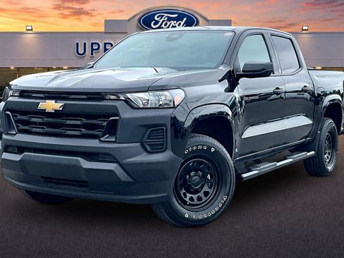 Used 2023 Chevrolet Colorado W/T RWD image 12