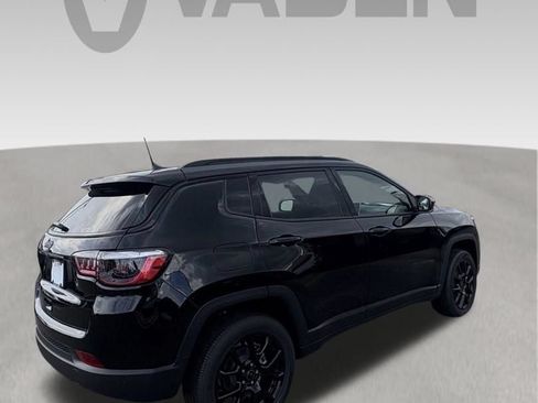New 2026 Jeep Compass Latitude AWD/4WD image 7