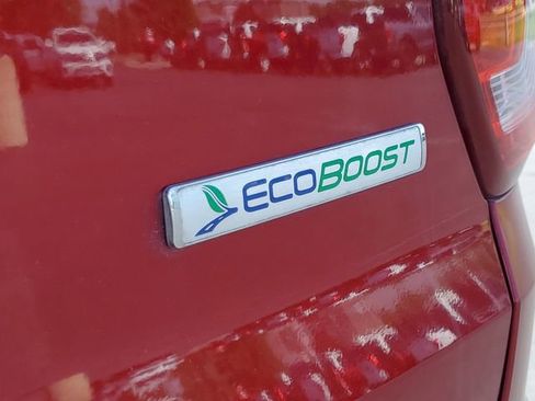 Used 2017 Ford Explorer XLT w/ Equipment Group 202A FWD image 7