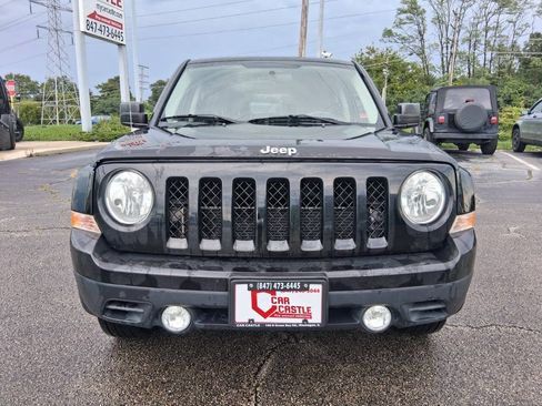 Used 2012 Jeep Patriot Latitude AWD/4WD image 2