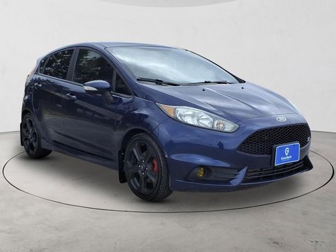 Used 2016 Ford Fiesta ST FWD image 4