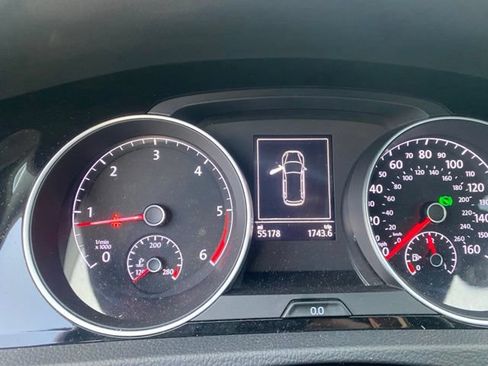 Used 2015 Volkswagen Golf TDI SEL FWD image 12