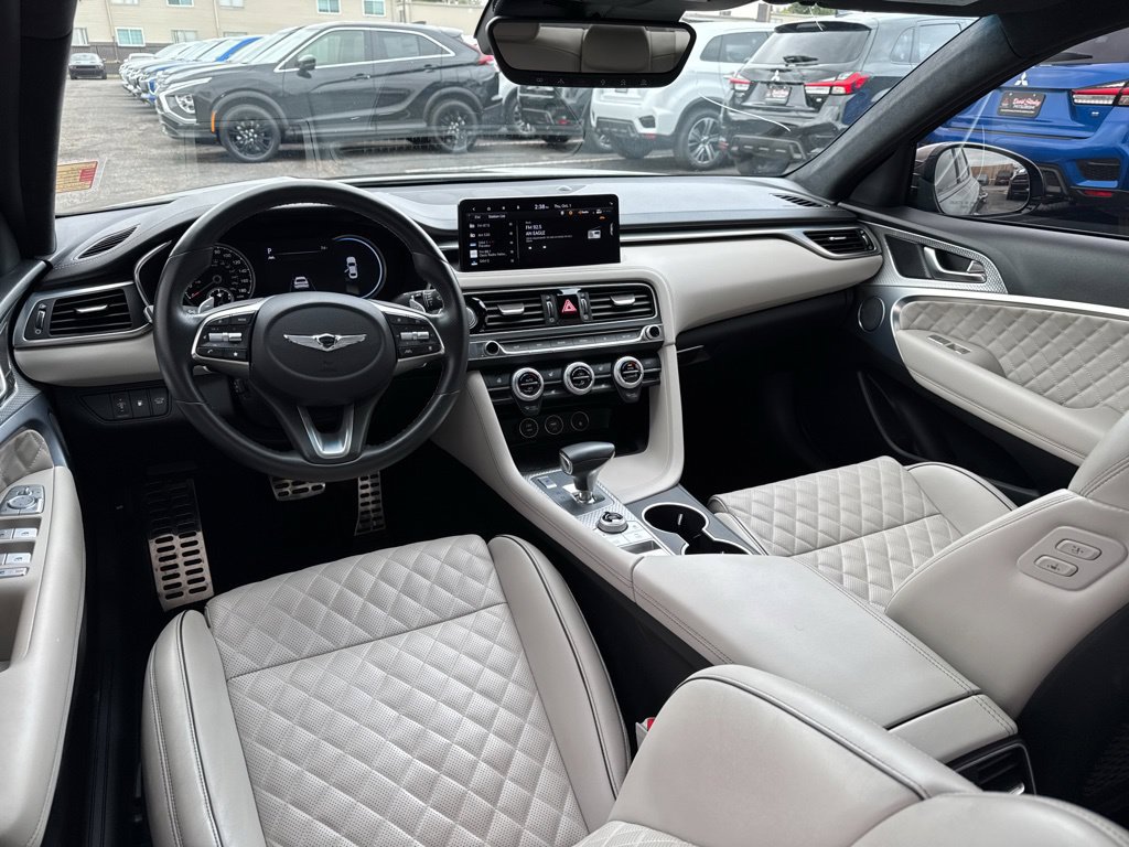 Used 2023 Genesis G70 3.3T w/ Sport Prestige Package RWD image 8