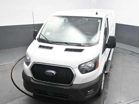 Used 2025 Ford Transit 250 Low Roof w/ Exterior Upgrade Package RWD image 27