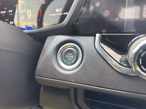 Used 2024 Chevrolet Colorado Trail Boss w/ Technology Package image 21