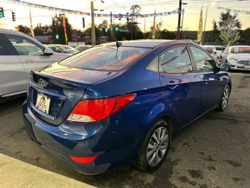 Used 2016 Hyundai Accent SE w/ Option Group 03 image 5